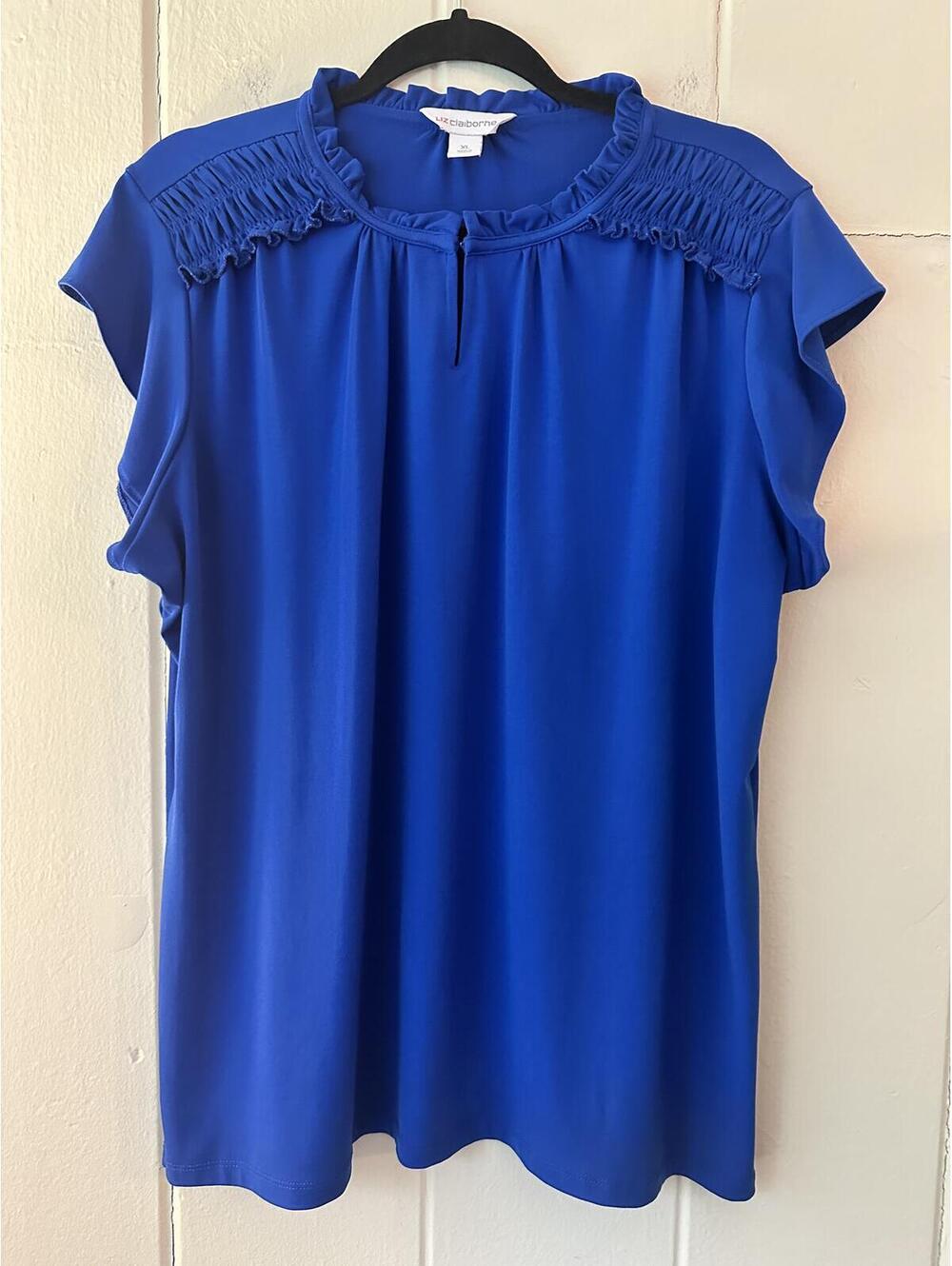 Liz Claiborne Electric Blue Flutter Sleeve Top Pintuck Shoulder Detail Size XL